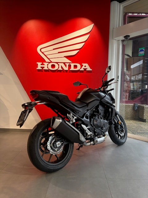 HONDA CB 750 Hornet-image-2