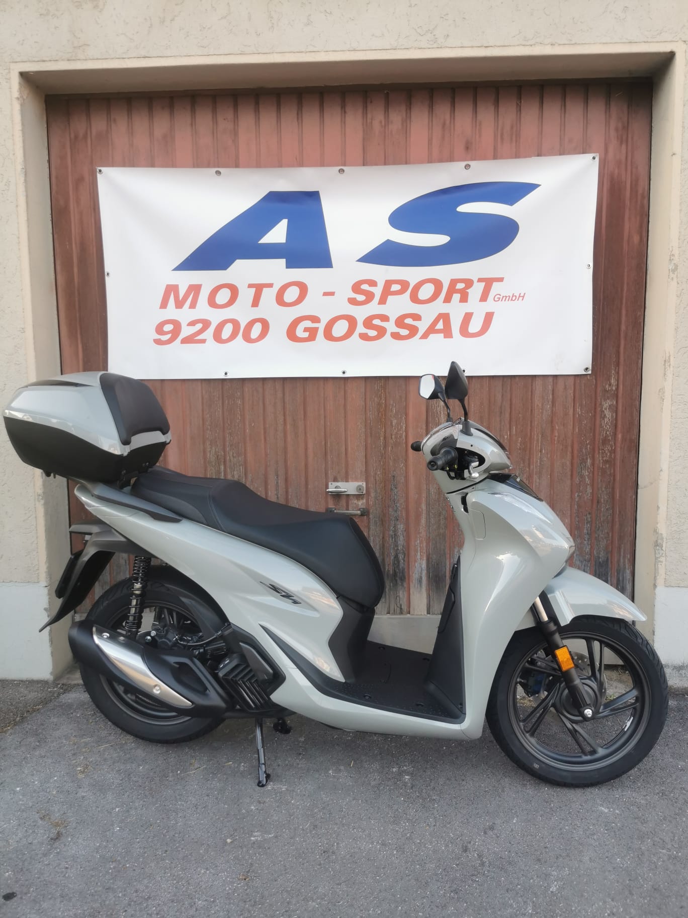 HONDA SH 125 +-image-0