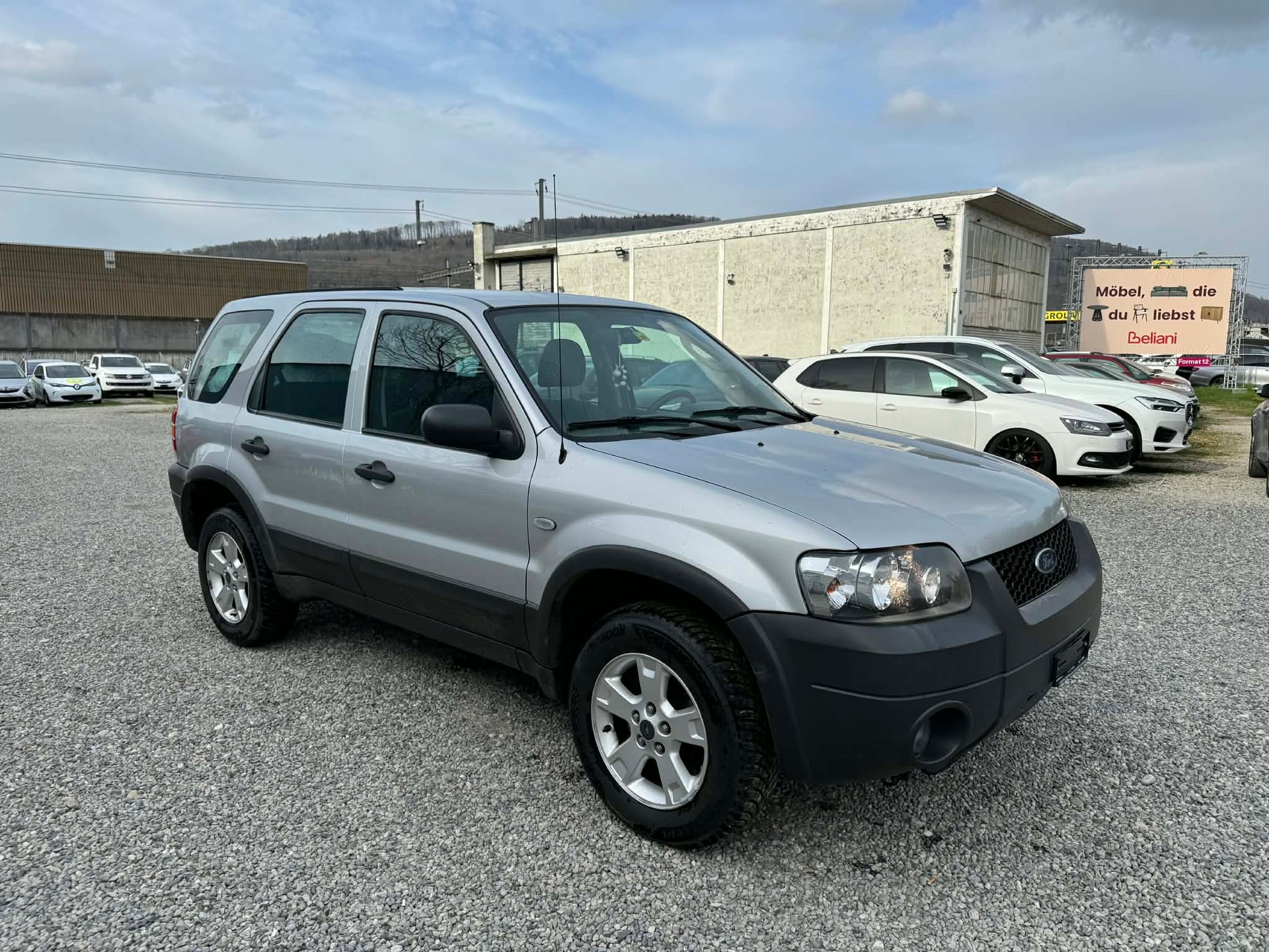 FORD Maverick 2.3 16V-image-1