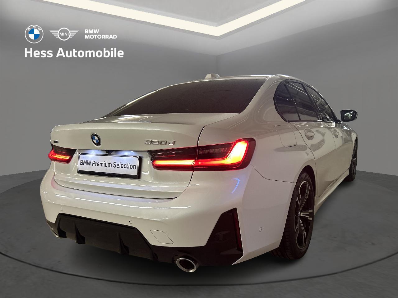 BMW 320d xDrive M Sport-showroom-element-2