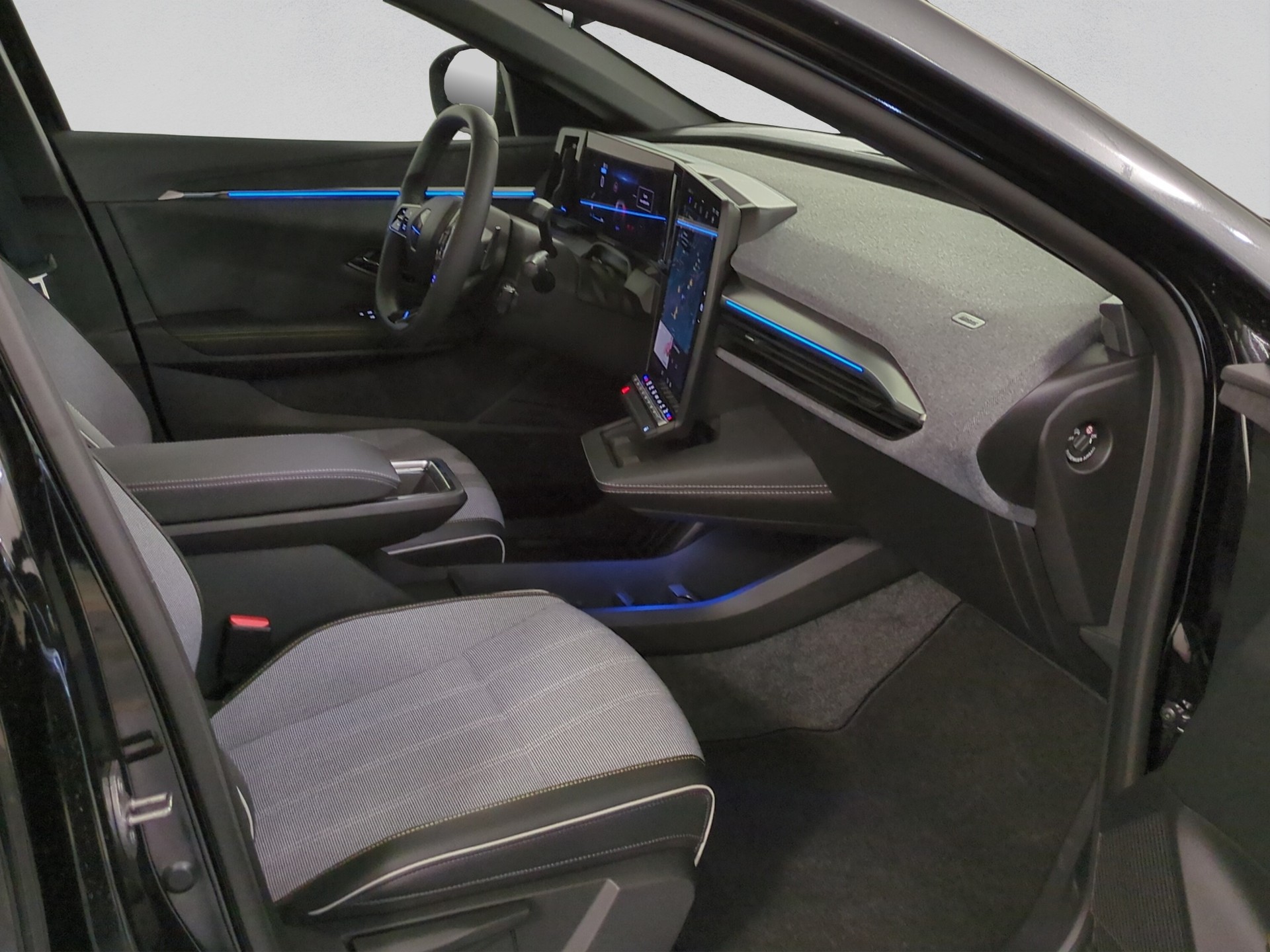RENAULT Mégane E-TECH EV60 Techno-image-16