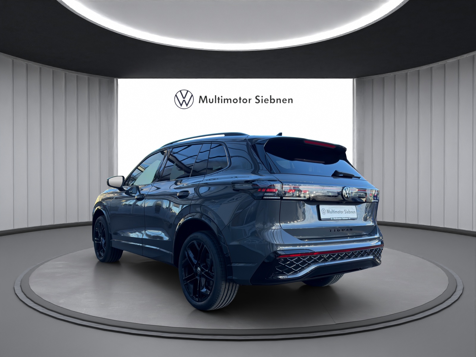 VW Tiguan 2.0 TSI DSG R-Line 4Motion-showroom-element-2