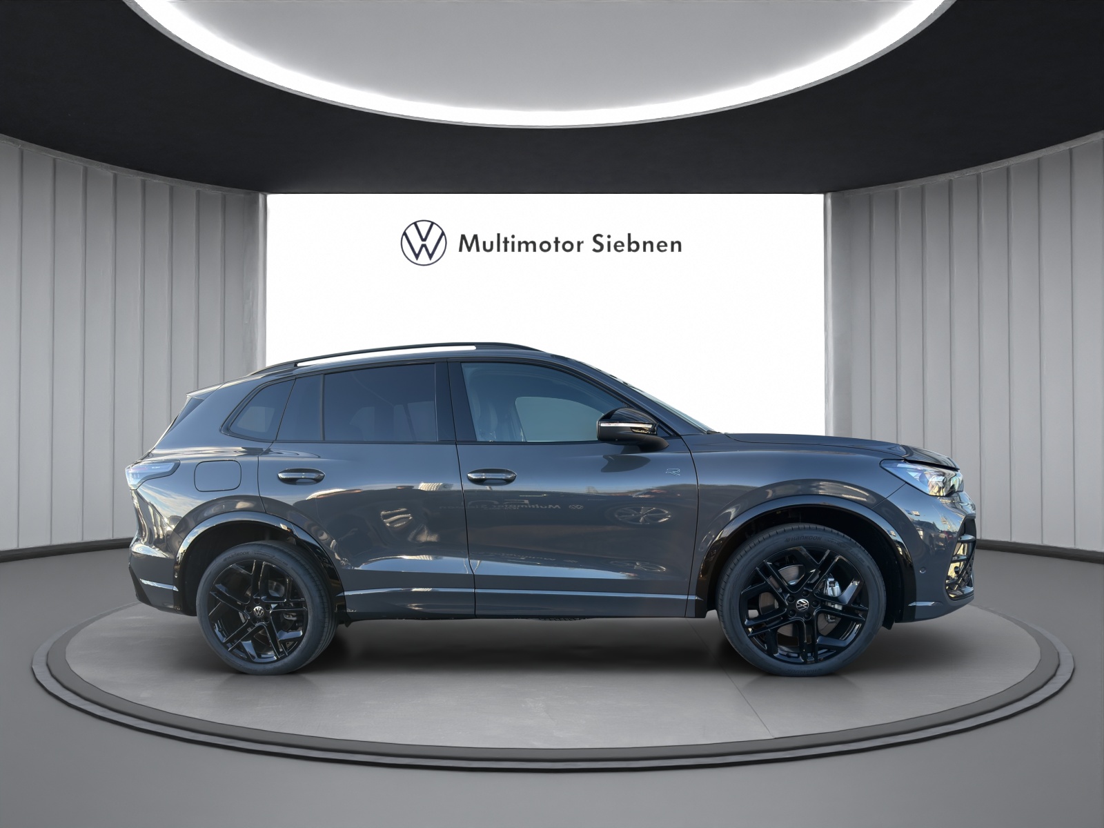 VW Tiguan 2.0 TSI DSG R-Line 4Motion-image-5