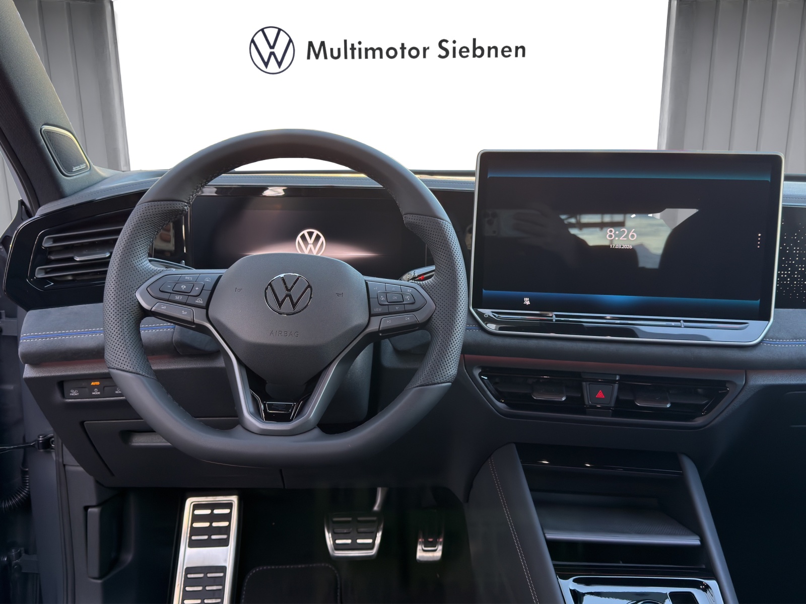 VW Tiguan 2.0 TSI DSG R-Line 4Motion-image-11