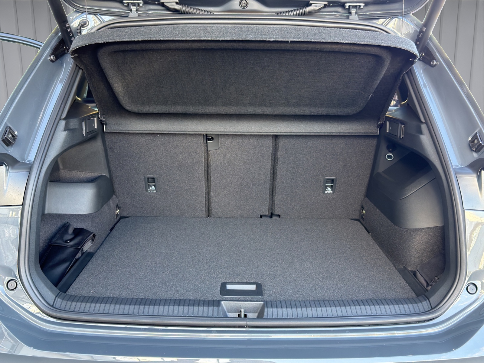 VW Tiguan 2.0 TSI DSG R-Line 4Motion-image-13