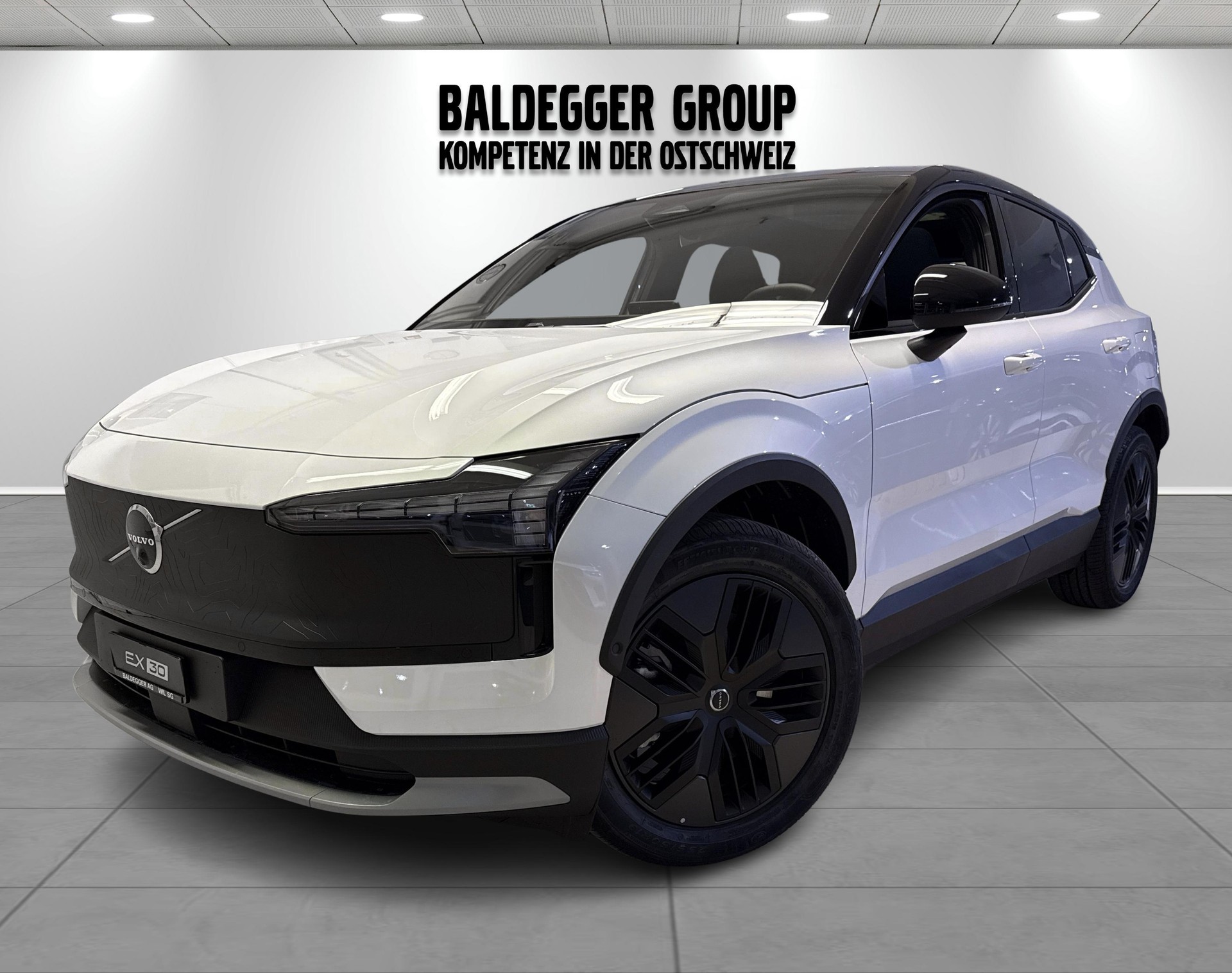 VOLVO EX 30 CC E60 Twin Performance A