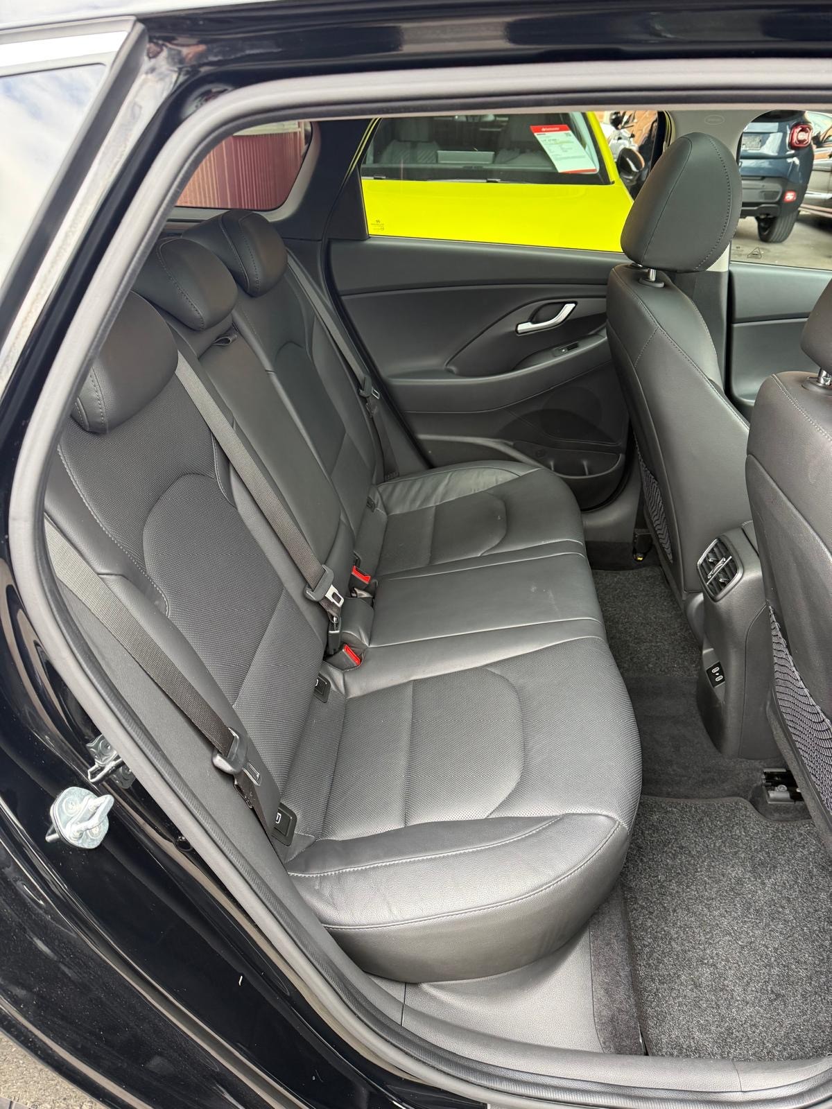 HYUNDAI i30 Wagon 1.5 T-GDi Vertex 48V MH DCT-image-6
