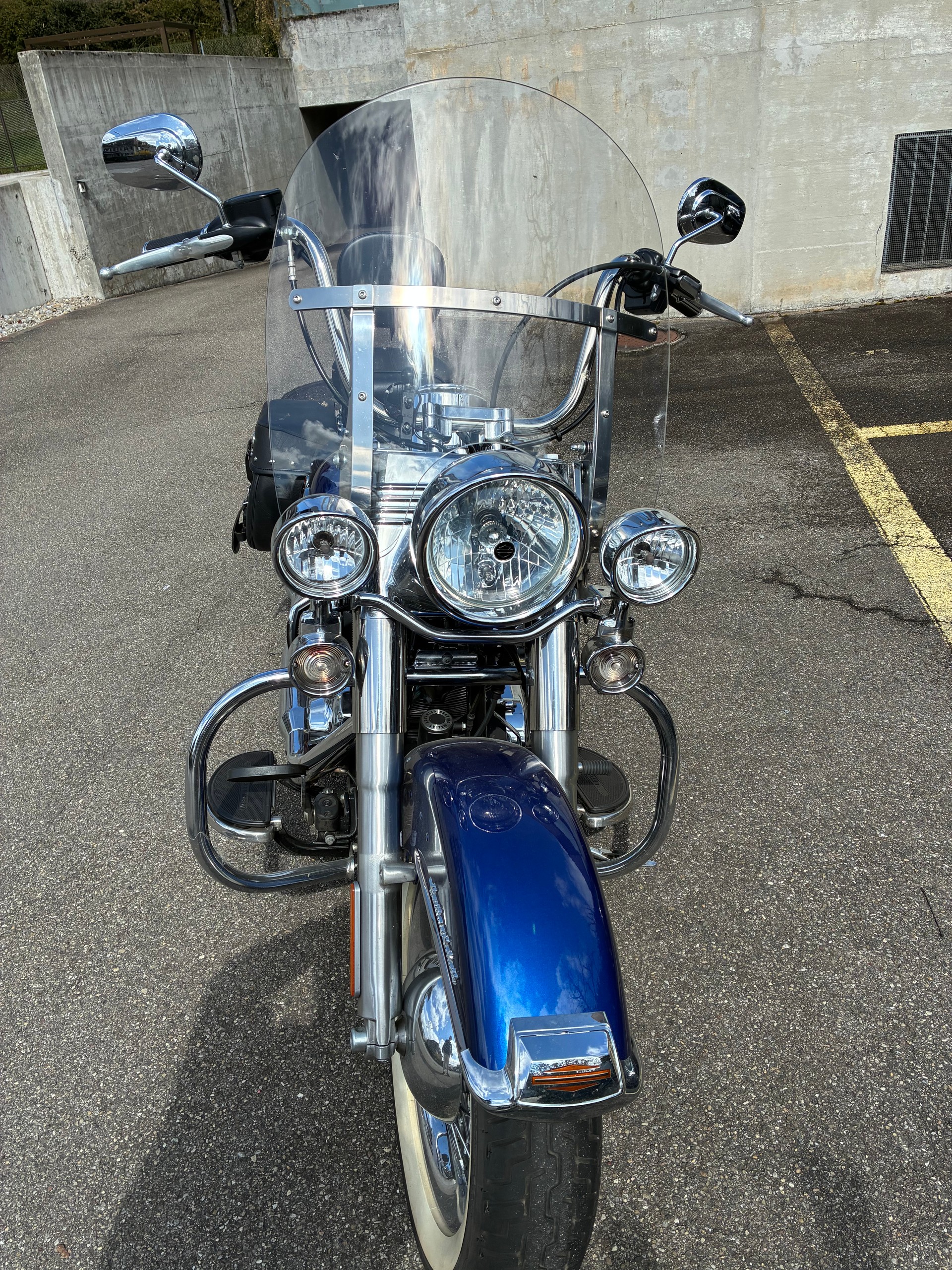 HARLEY-DAVIDSON FLSTC Softail Heritage Classic ABS-image-1