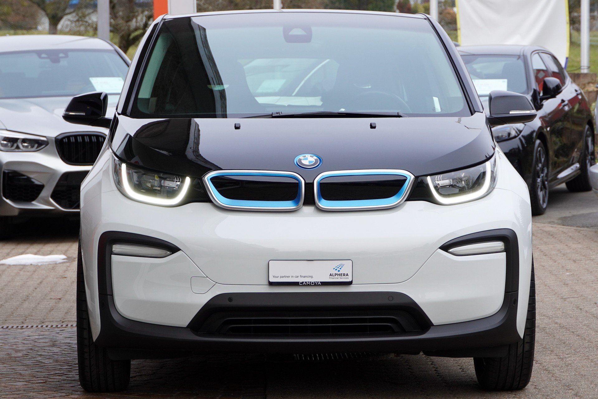BMW i3 (120Ah)-showroom-element-2