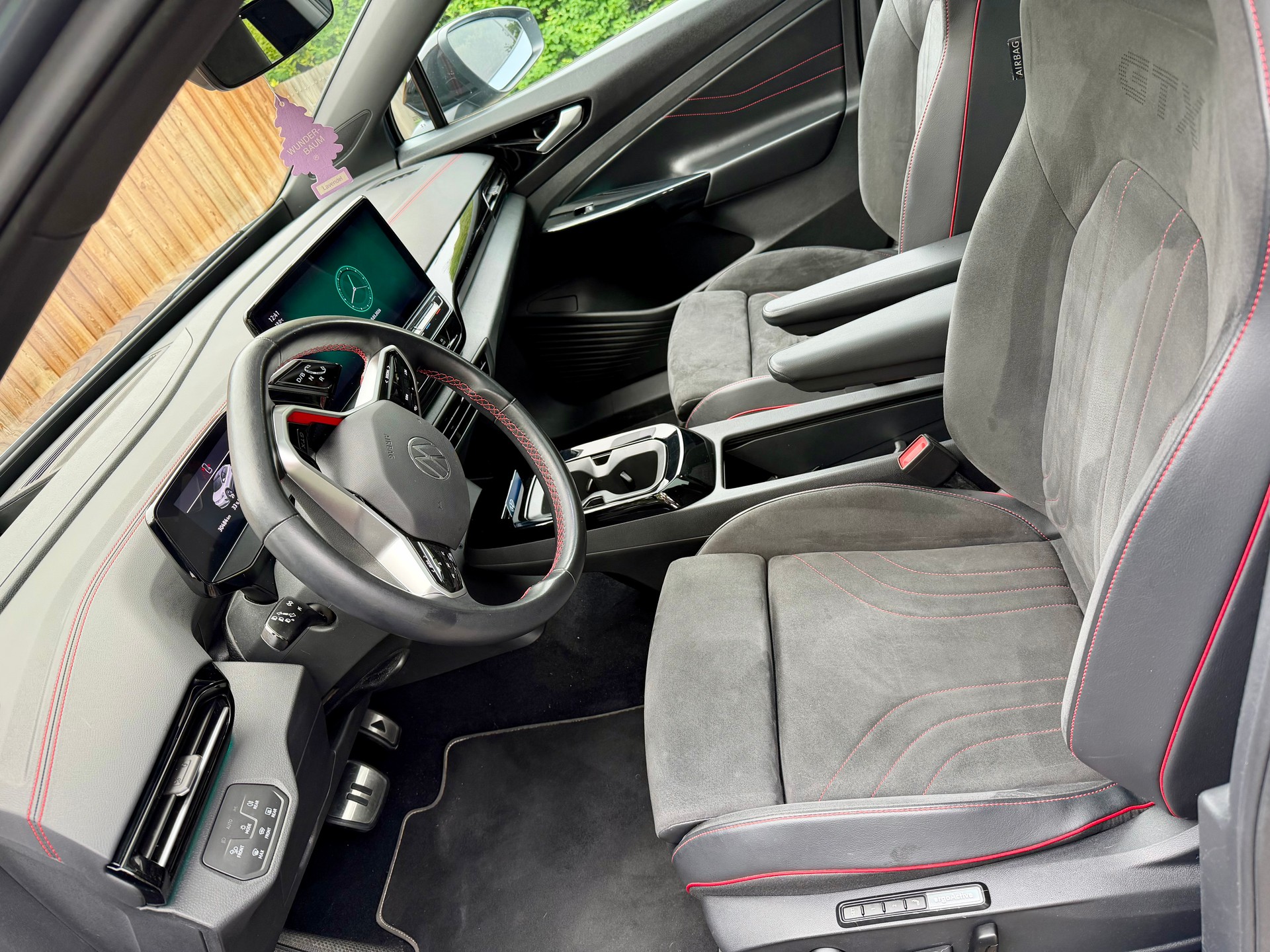 VW GTX 4motion / 77 kWh / stonewashed blue-image-4