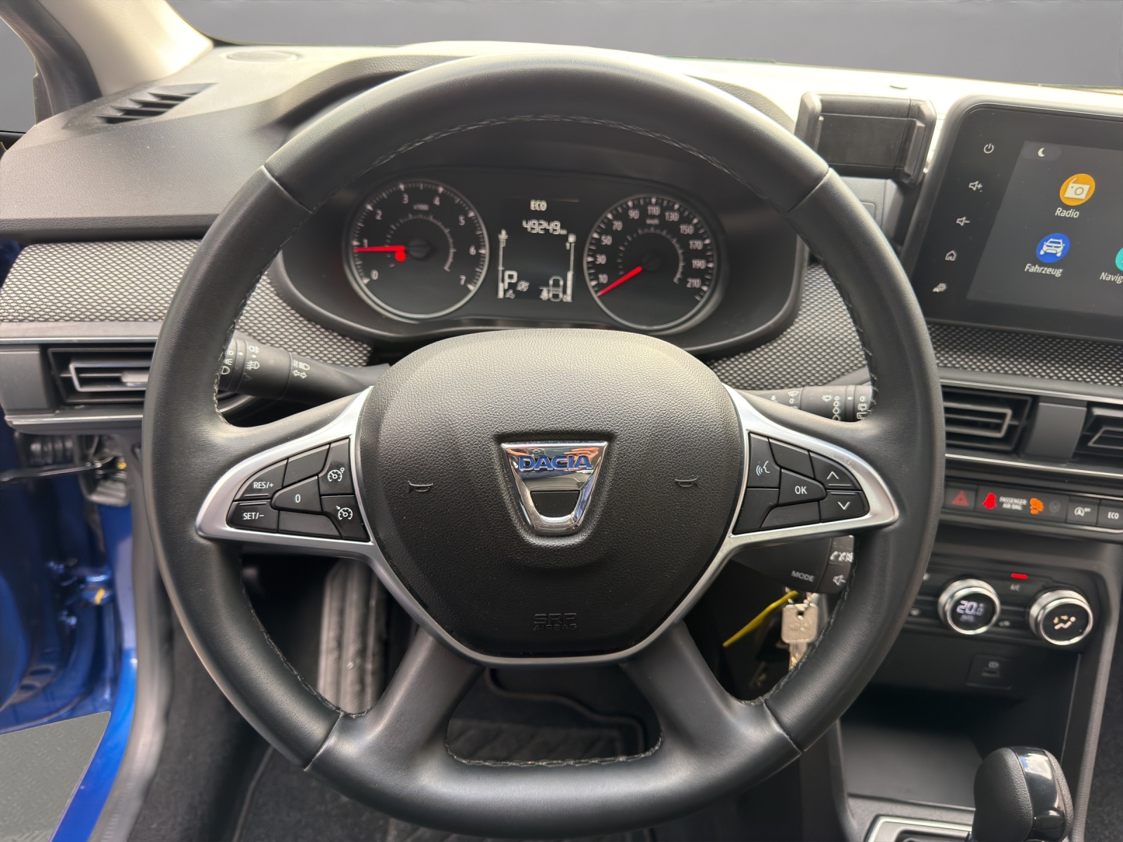 DACIA Sandero TCe 90 Comfort CVT-image-9