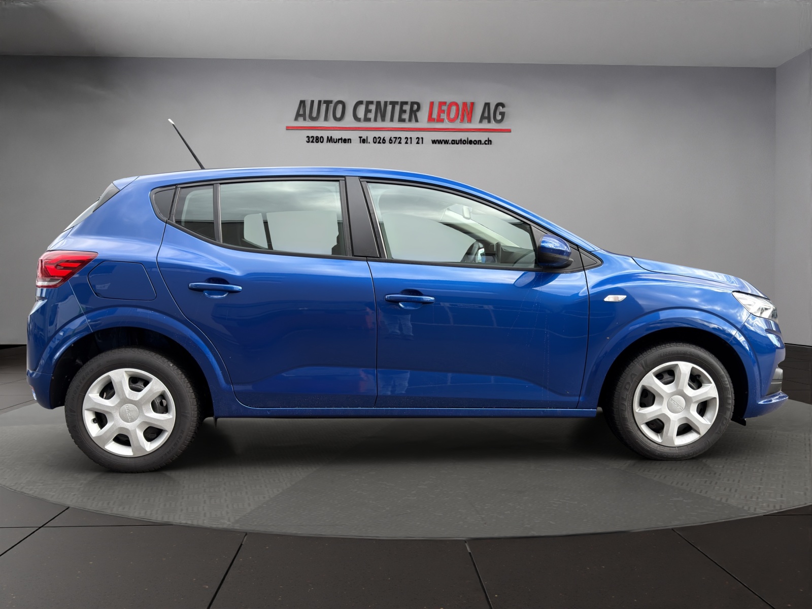 DACIA Sandero TCe 90 Comfort CVT-image-6