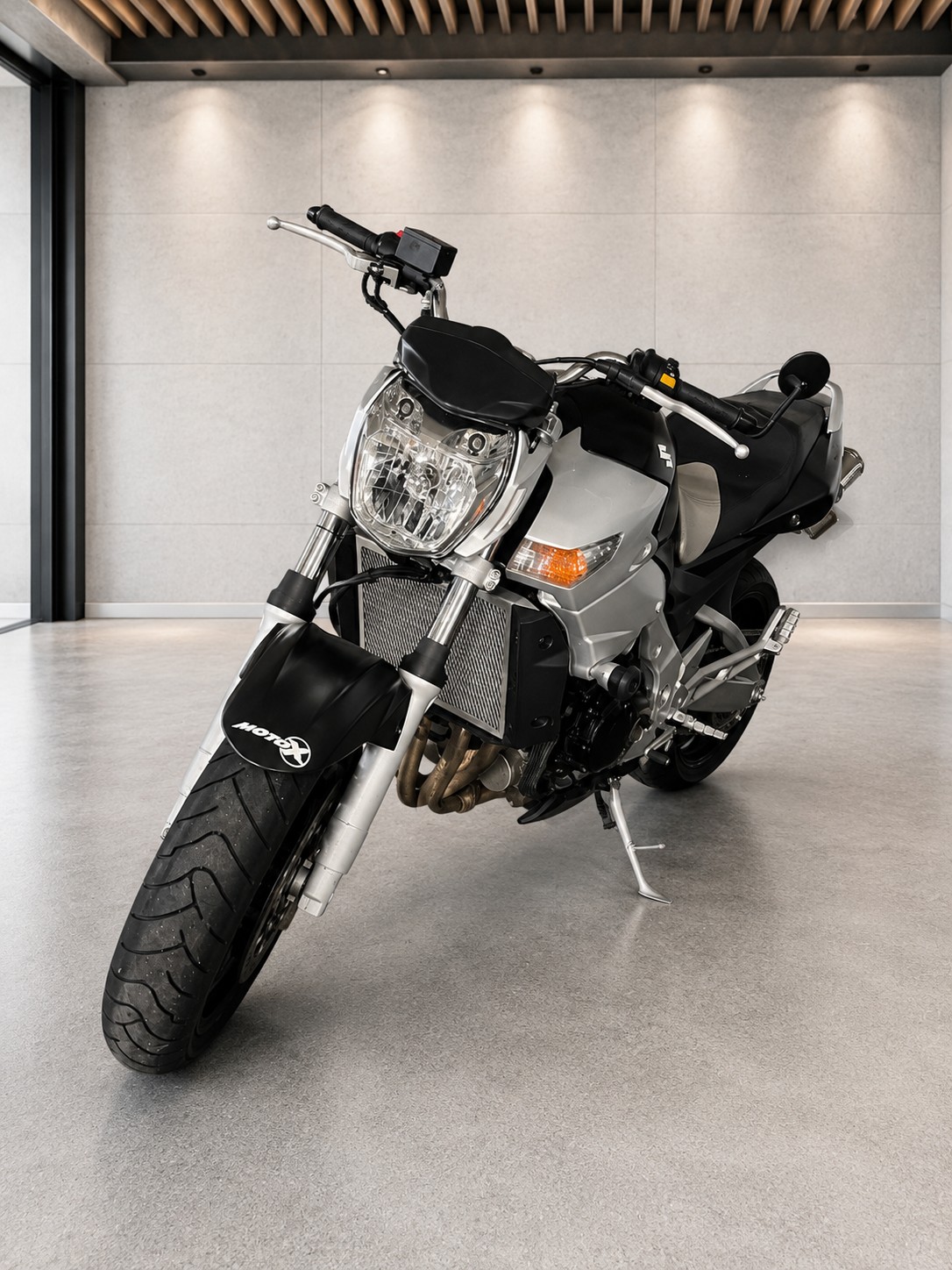 SUZUKI GSR 600 ABS K7-image-1