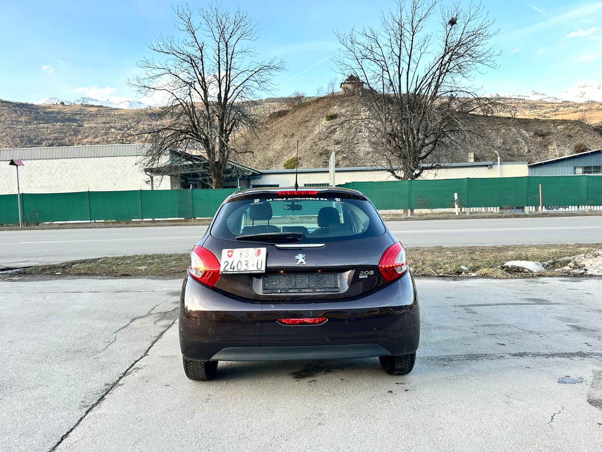 PEUGEOT 208 1.6 e-HDI Active-image-7