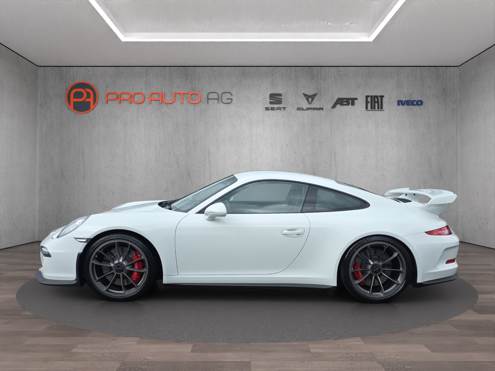PORSCHE 911 GT3 PDK-showroom-element-1