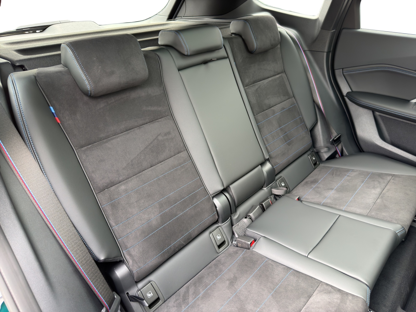 BMW X1 xDrive M35i M Sport Pro-image-18
