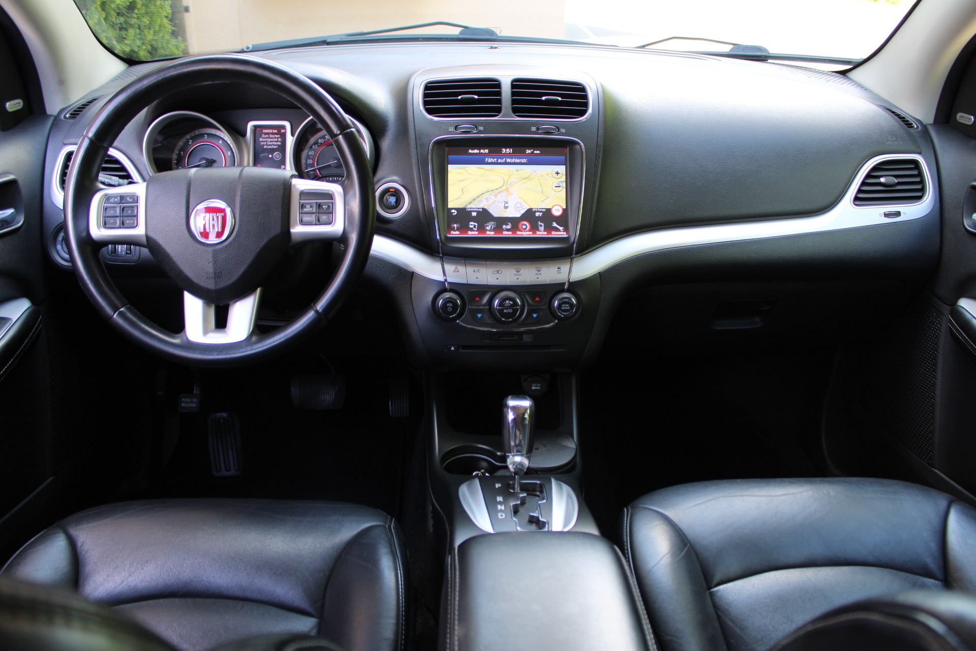 FIAT Freemont 2.0 MJ Park Avenue AWD Automat-image-10
