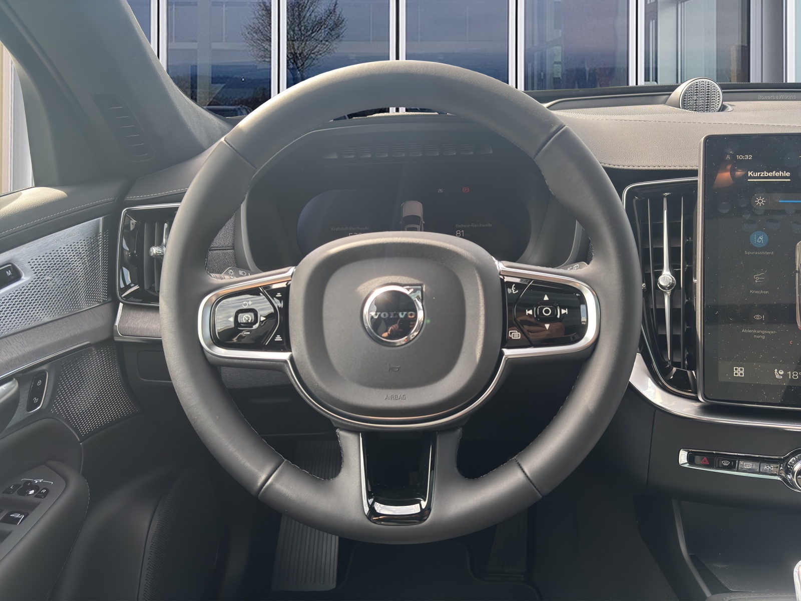 VOLVO XC90 2.0 T8 TE Ultra Dark eAWD-image-11