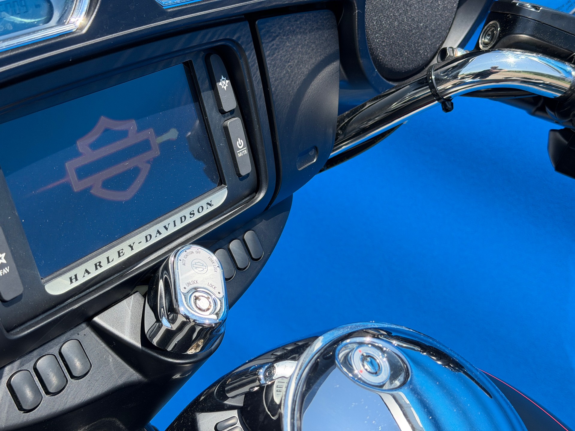 HARLEY-DAVIDSON HARLEY-DAVIDSON Street Glide 103 special (35 KW)-image-11