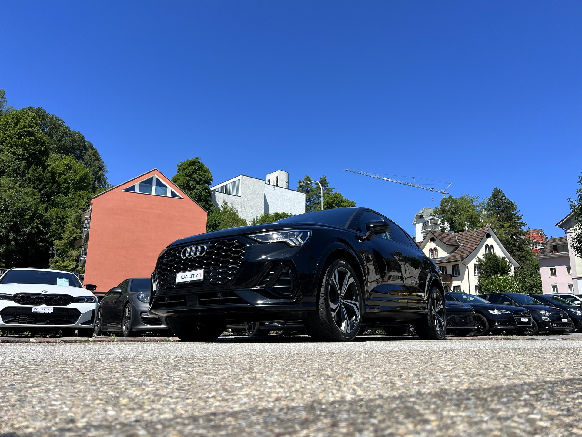 AUDI Q3 Sportback 45 TFSI S line quattro S-tronic-image-8