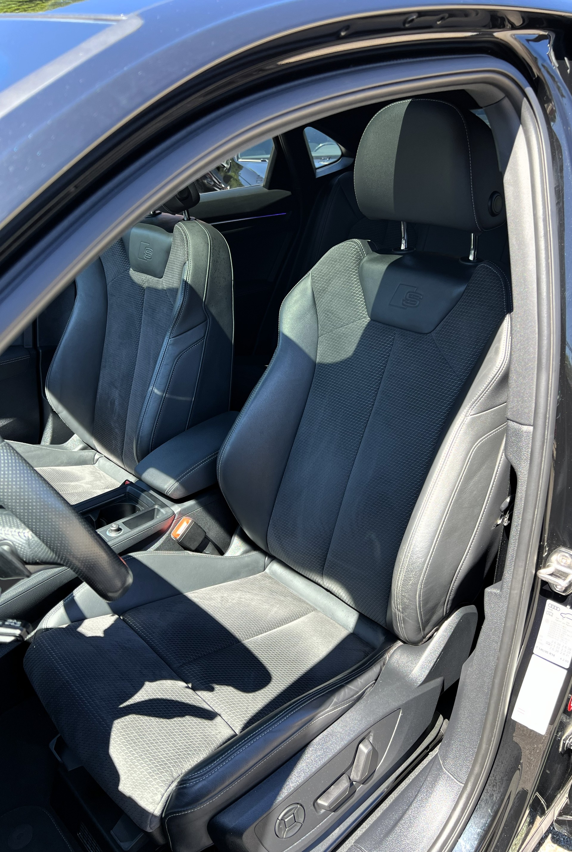 AUDI Q3 Sportback 45 TFSI S line quattro S-tronic-image-18