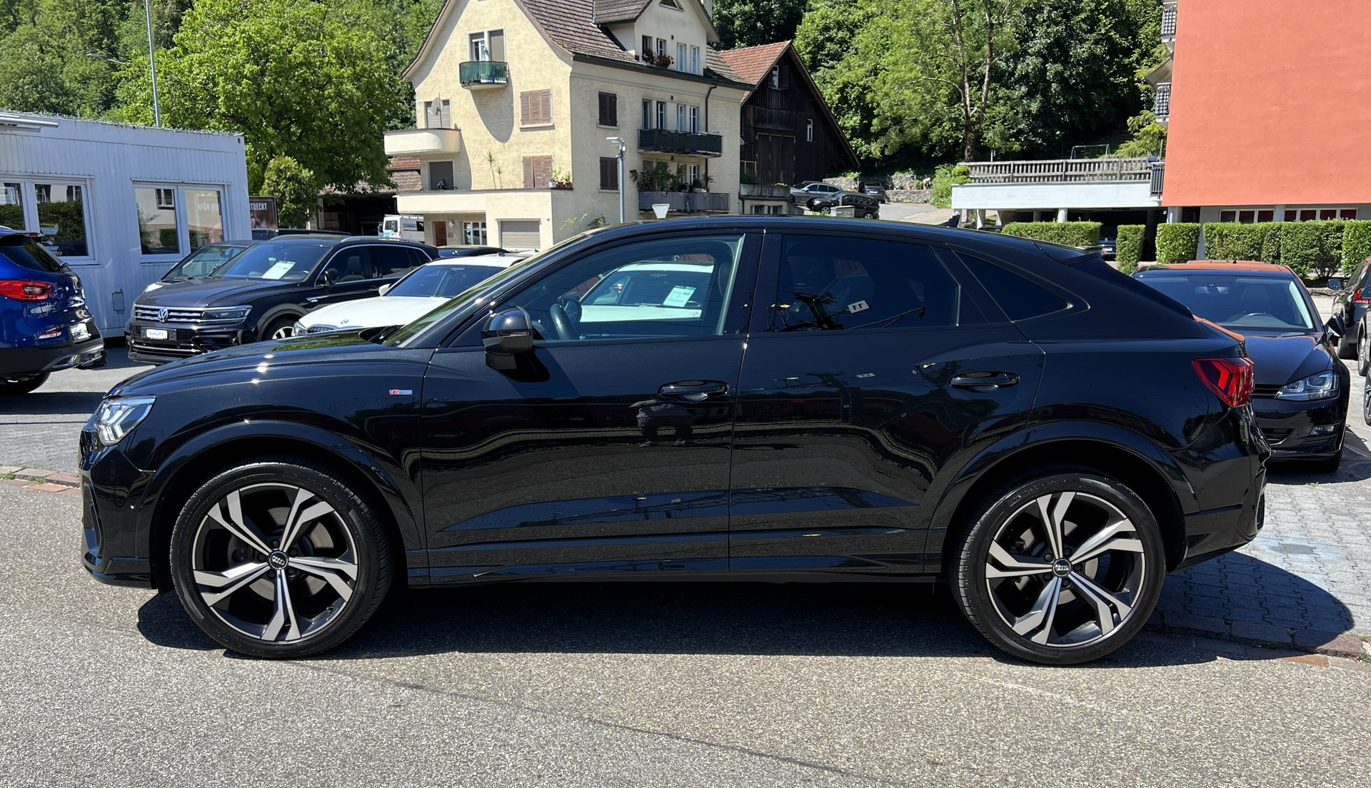AUDI Q3 Sportback 45 TFSI S line quattro S-tronic-showroom-element-1