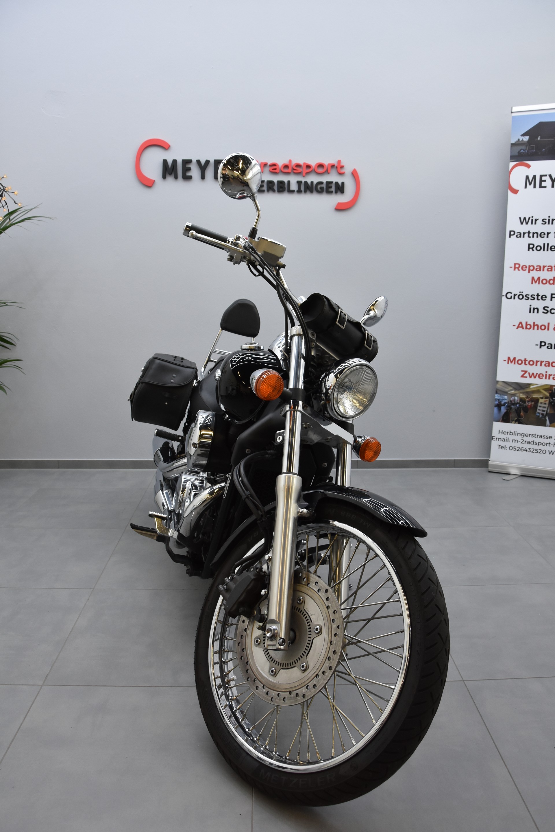 HONDA VT 750 C2S Shadow Spirit ABS-image-2