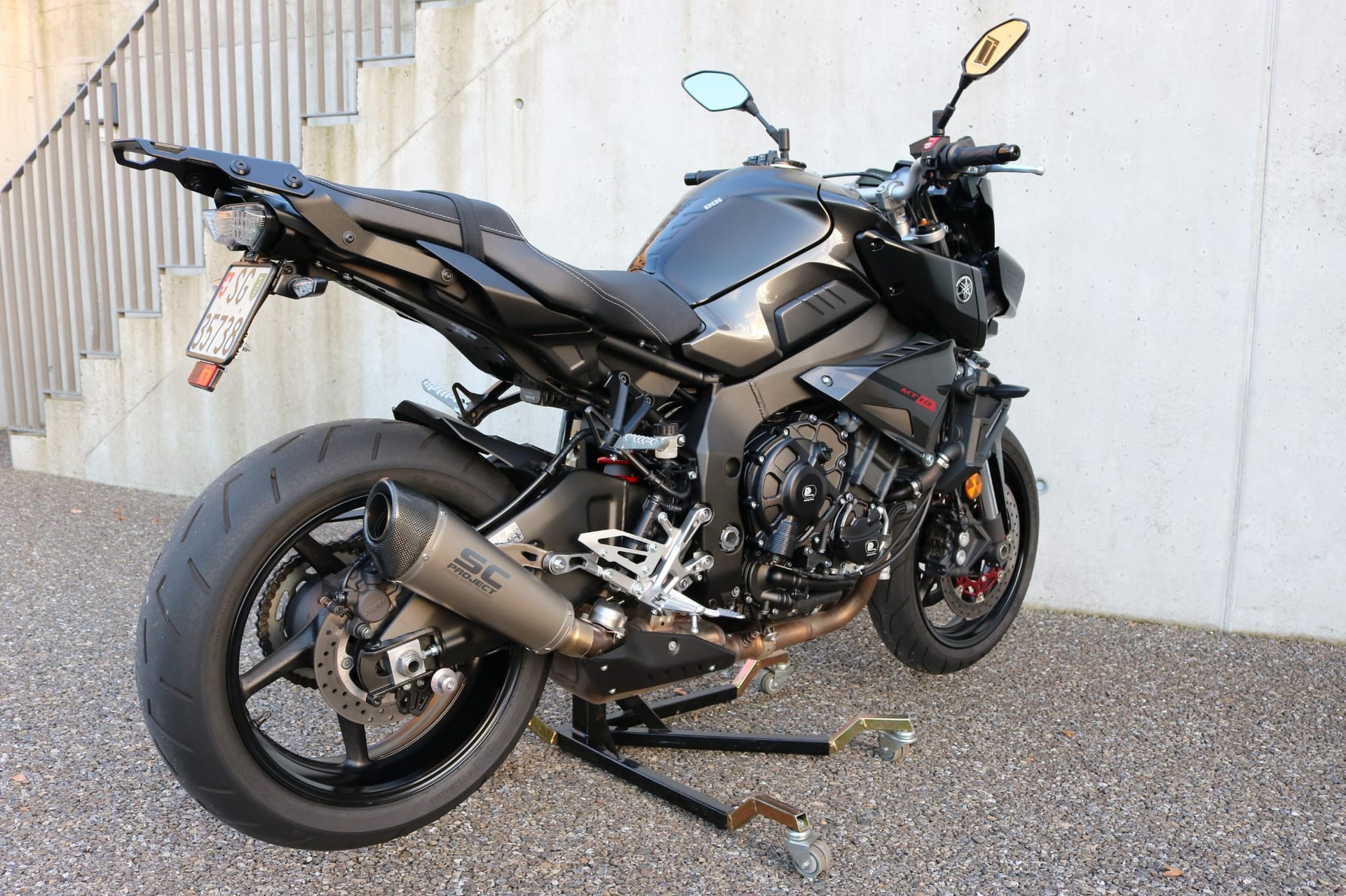 YAMAHA MT-10 ABS-image-3