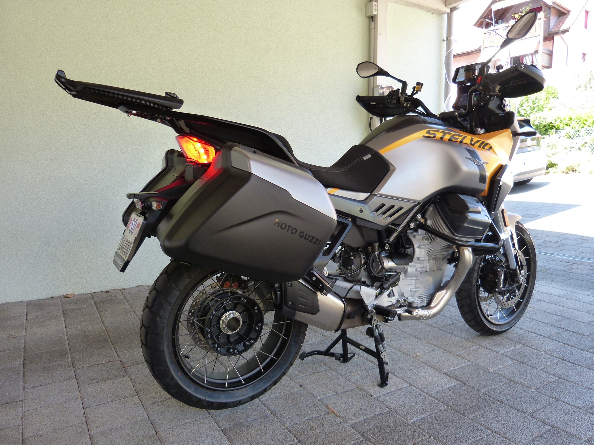 MOTO GUZZI PFF Rider-image-4