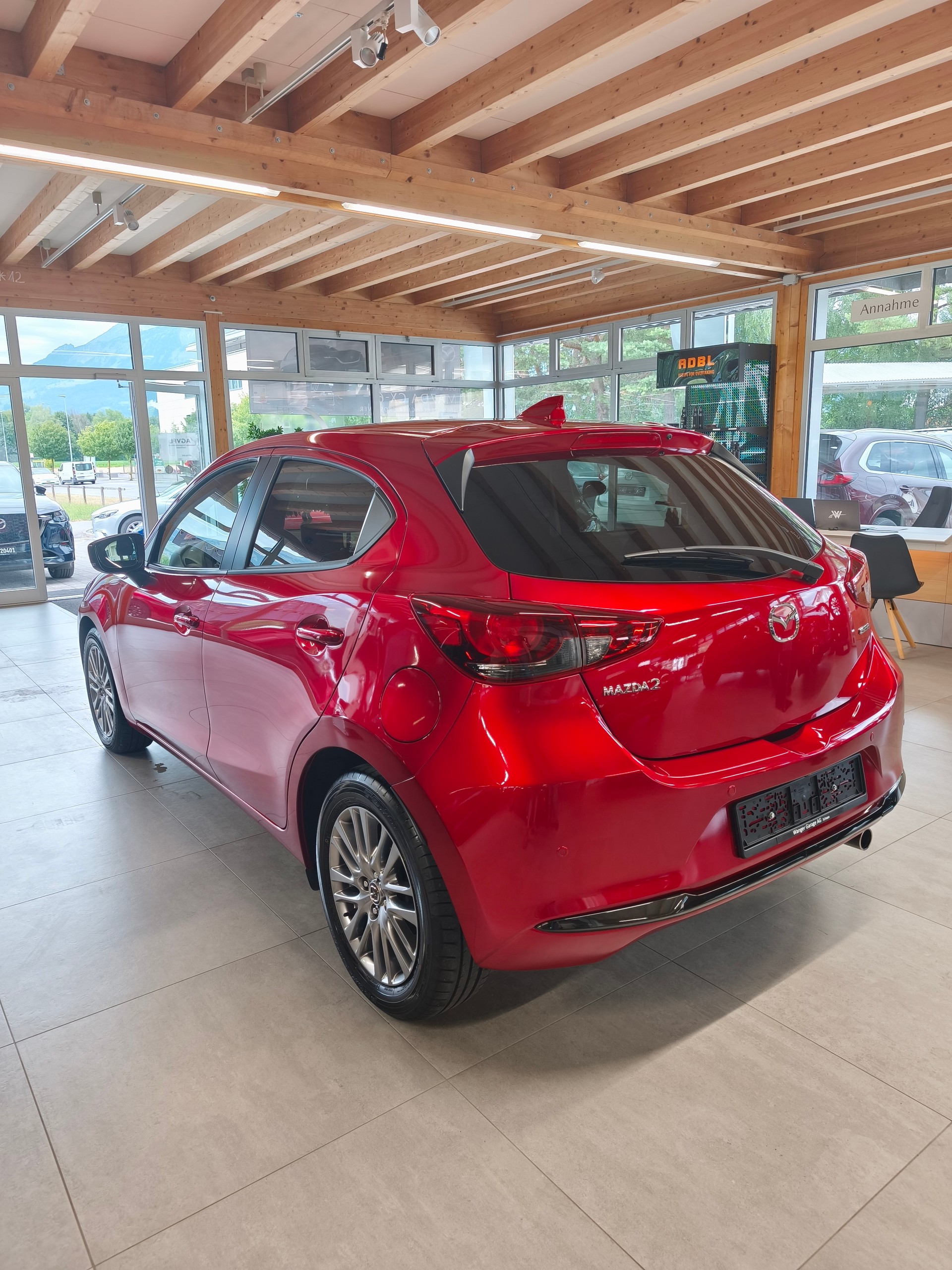 MAZDA 2 SKYACTIV-G 90 Exclusive-Line Automat-image-4