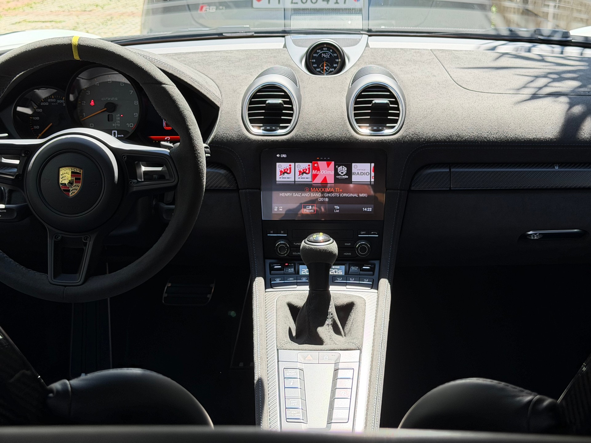 PORSCHE 718 Cayman GT4 RS PDK-image-11