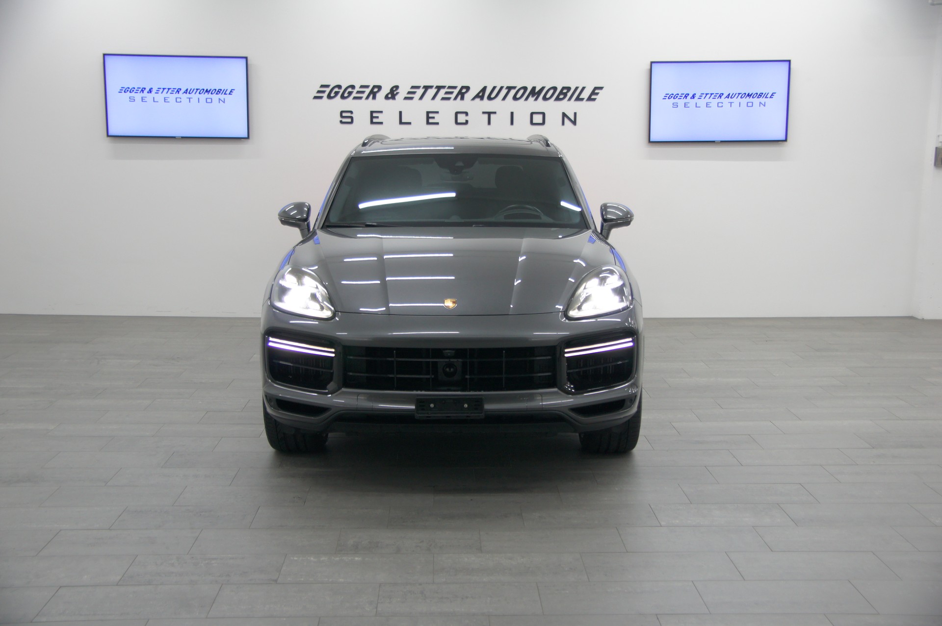 PORSCHE Cayenne Turbo S E-Hybrid