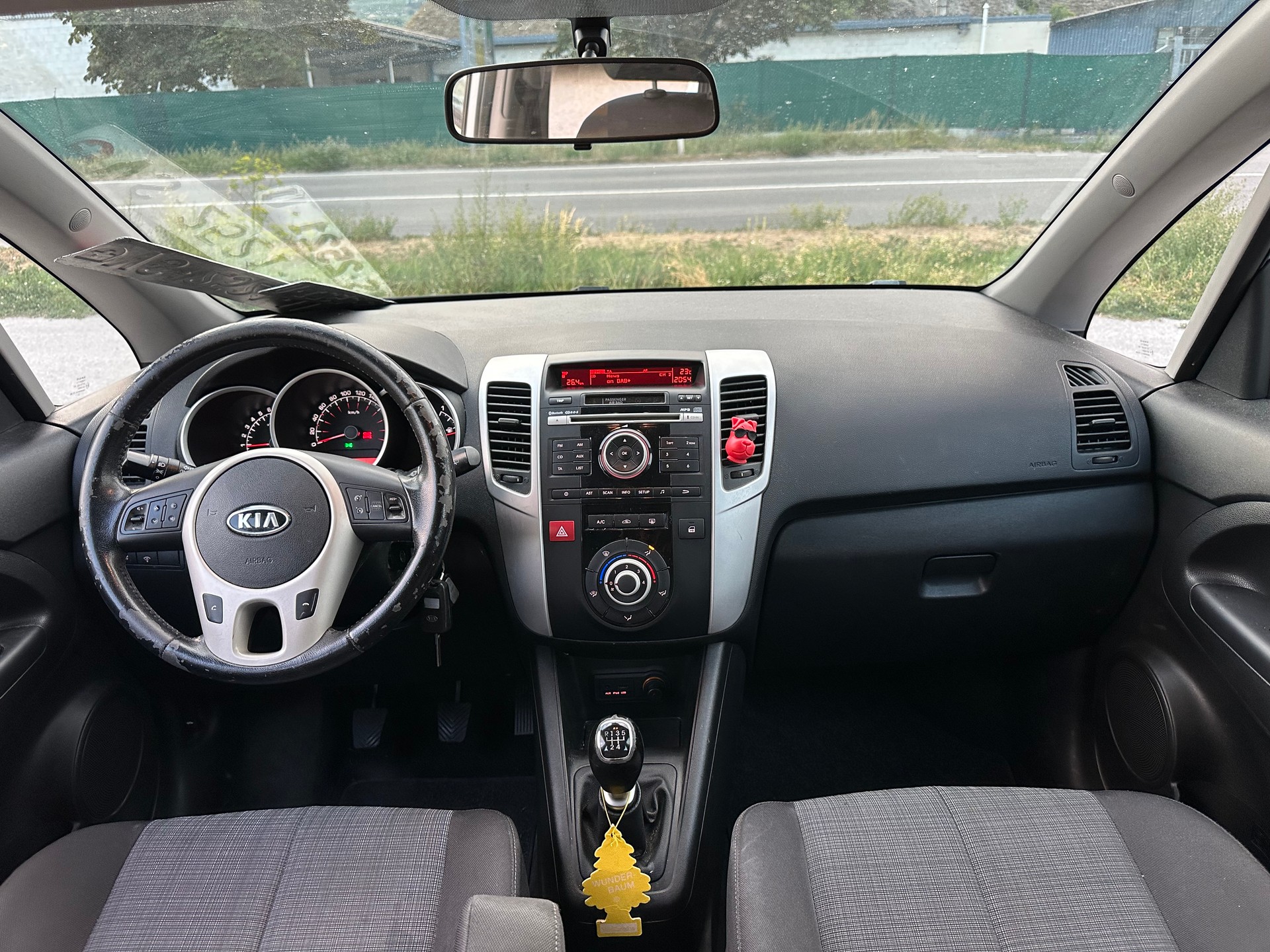 KIA Venga 1.6 CVVT Style-image-9