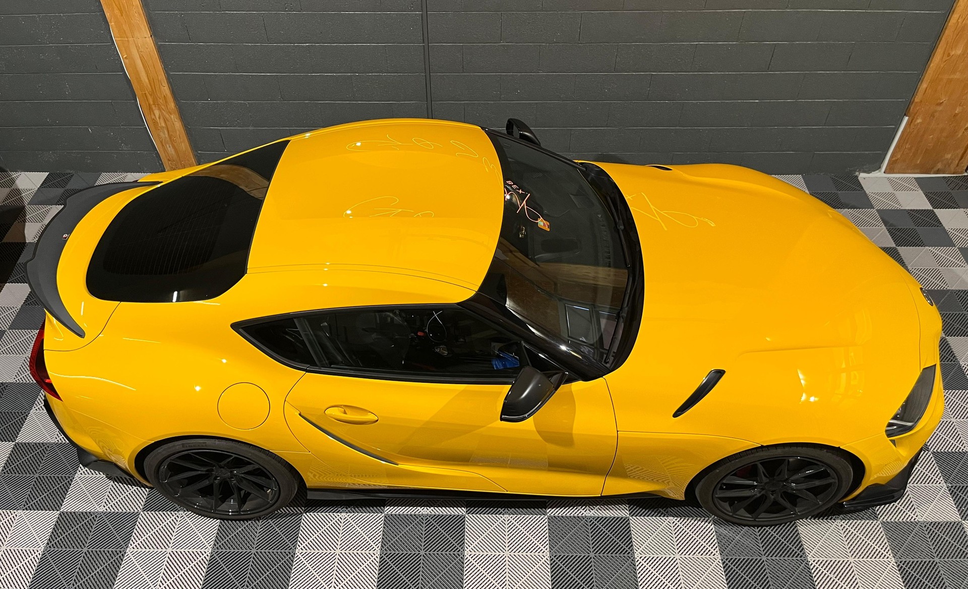 TOYOTA Supra GR 3.0i Turbo Premium Automat 8-showroom-element-1