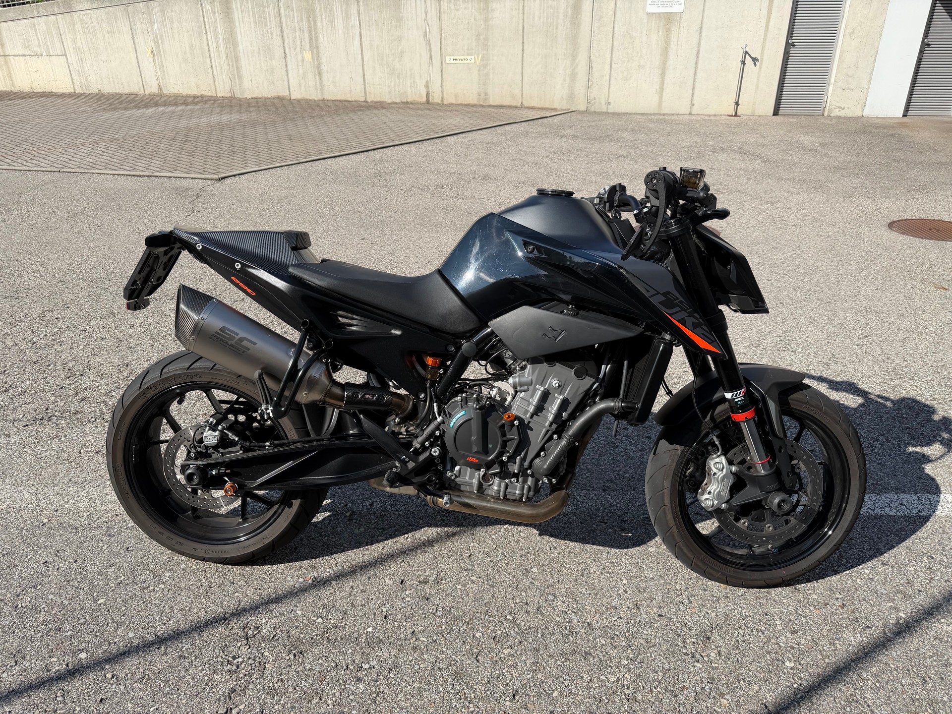 KTM 890 Duke L-image-0