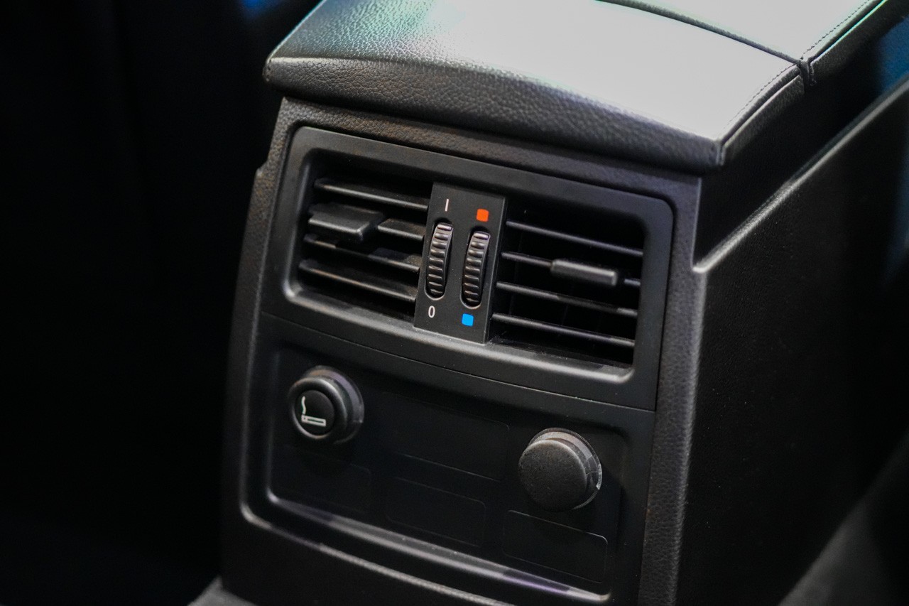 BMW M5-image-24