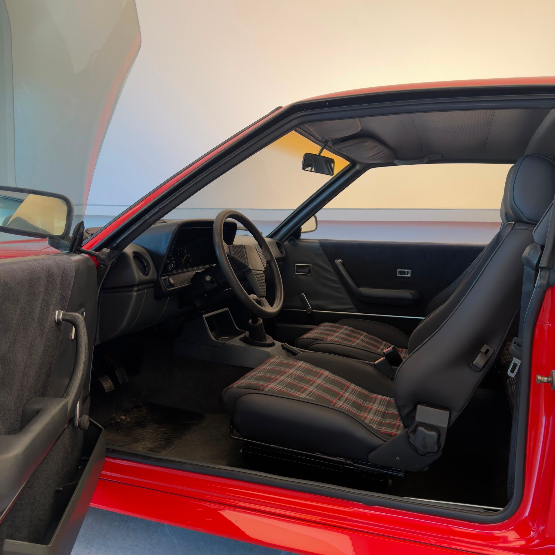 OPEL Manta 2.0 GT/E-image-10
