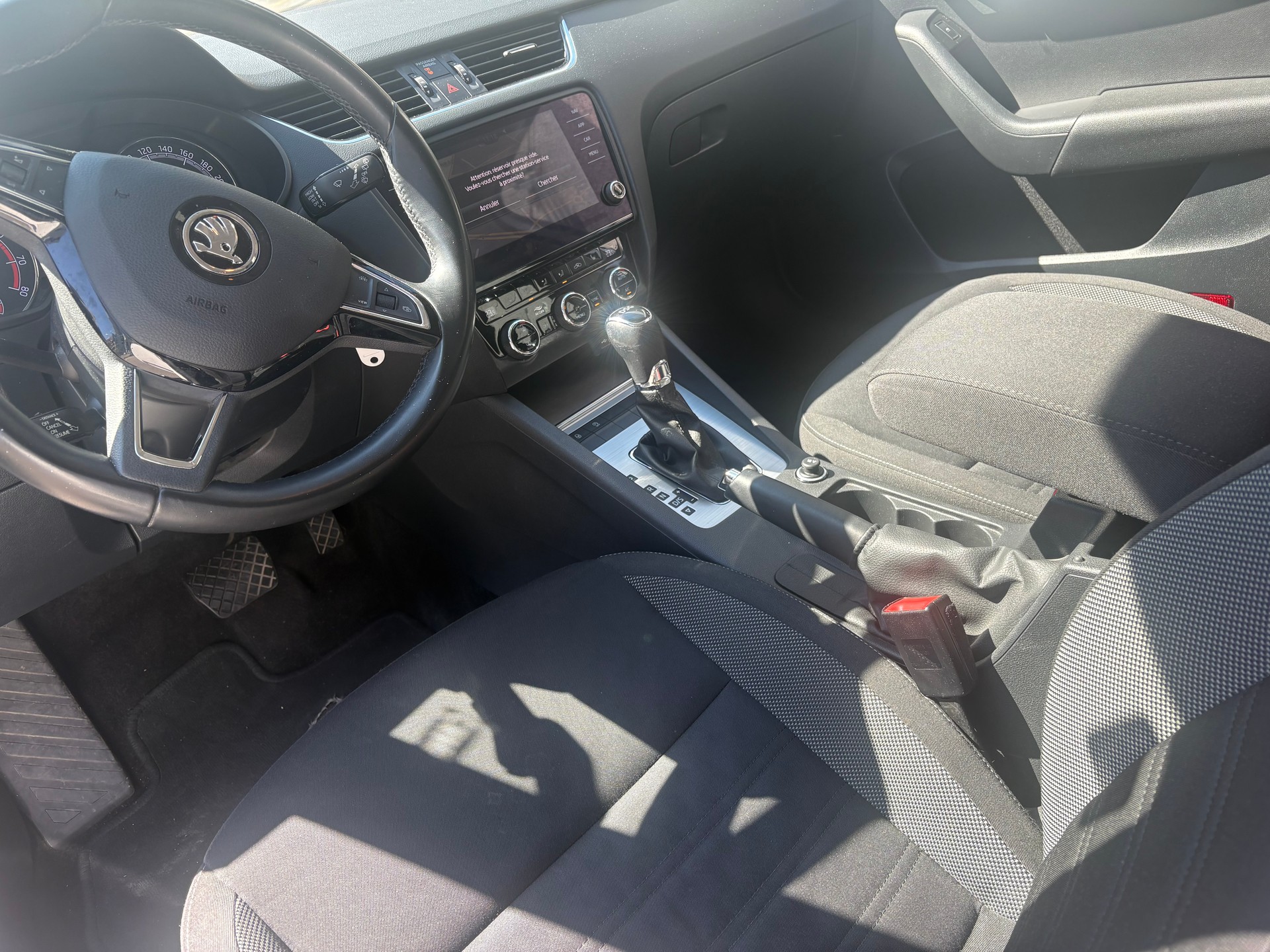 SKODA Octavia Combi 1.5 TSI Style DSG-image-7