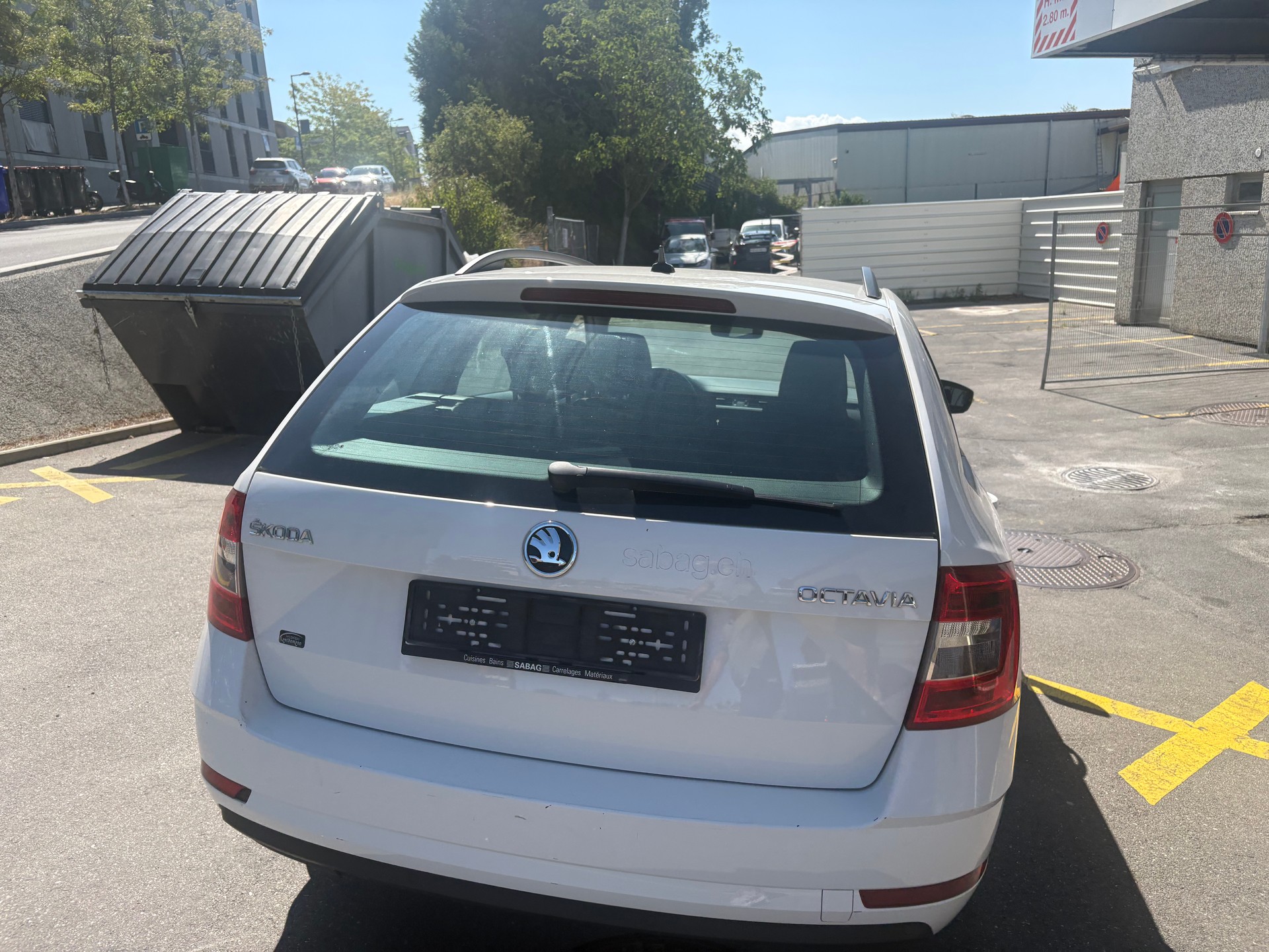 SKODA Octavia Combi 1.5 TSI Style DSG-image-4