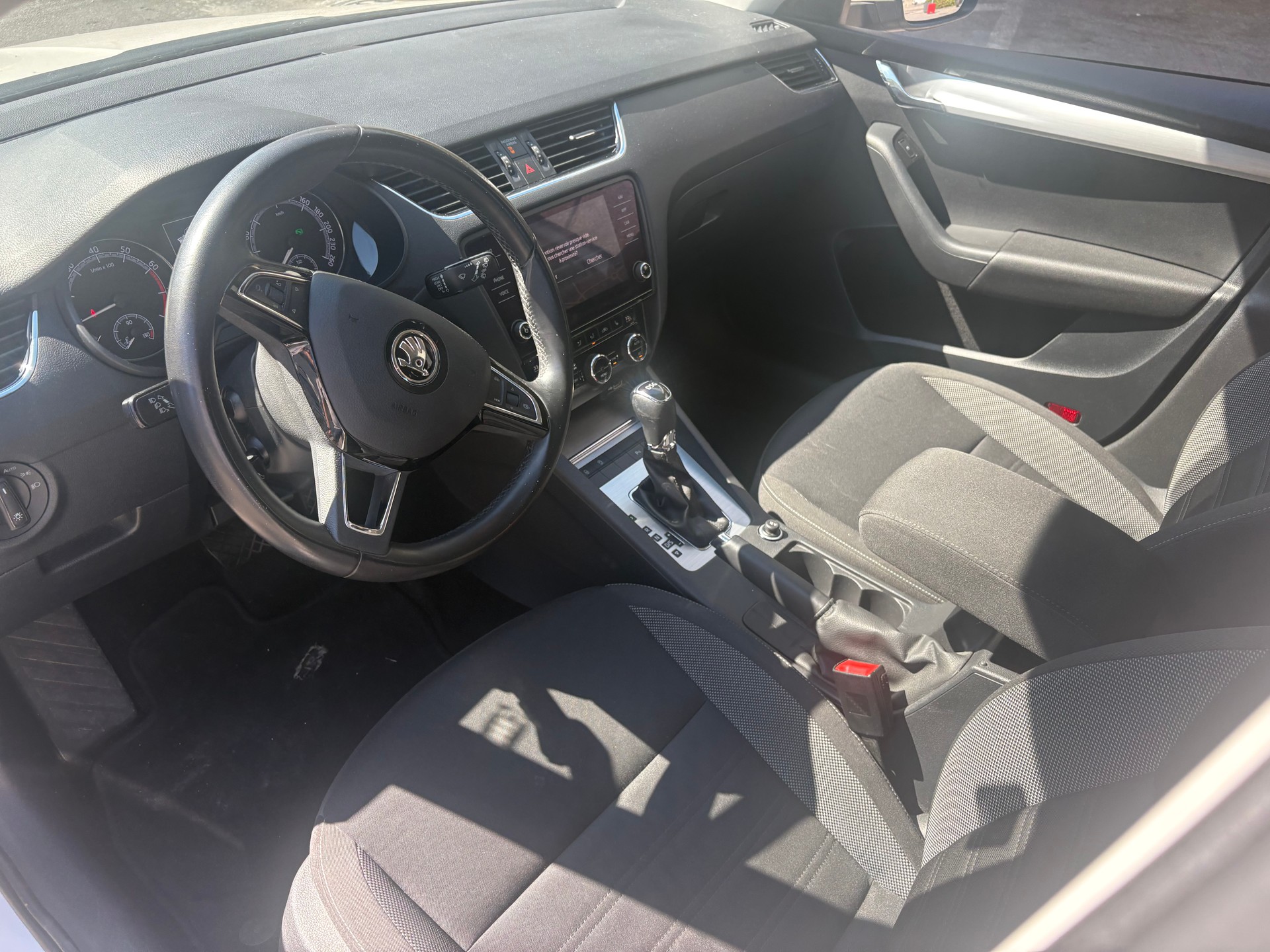 SKODA Octavia Combi 1.5 TSI Style DSG-image-8