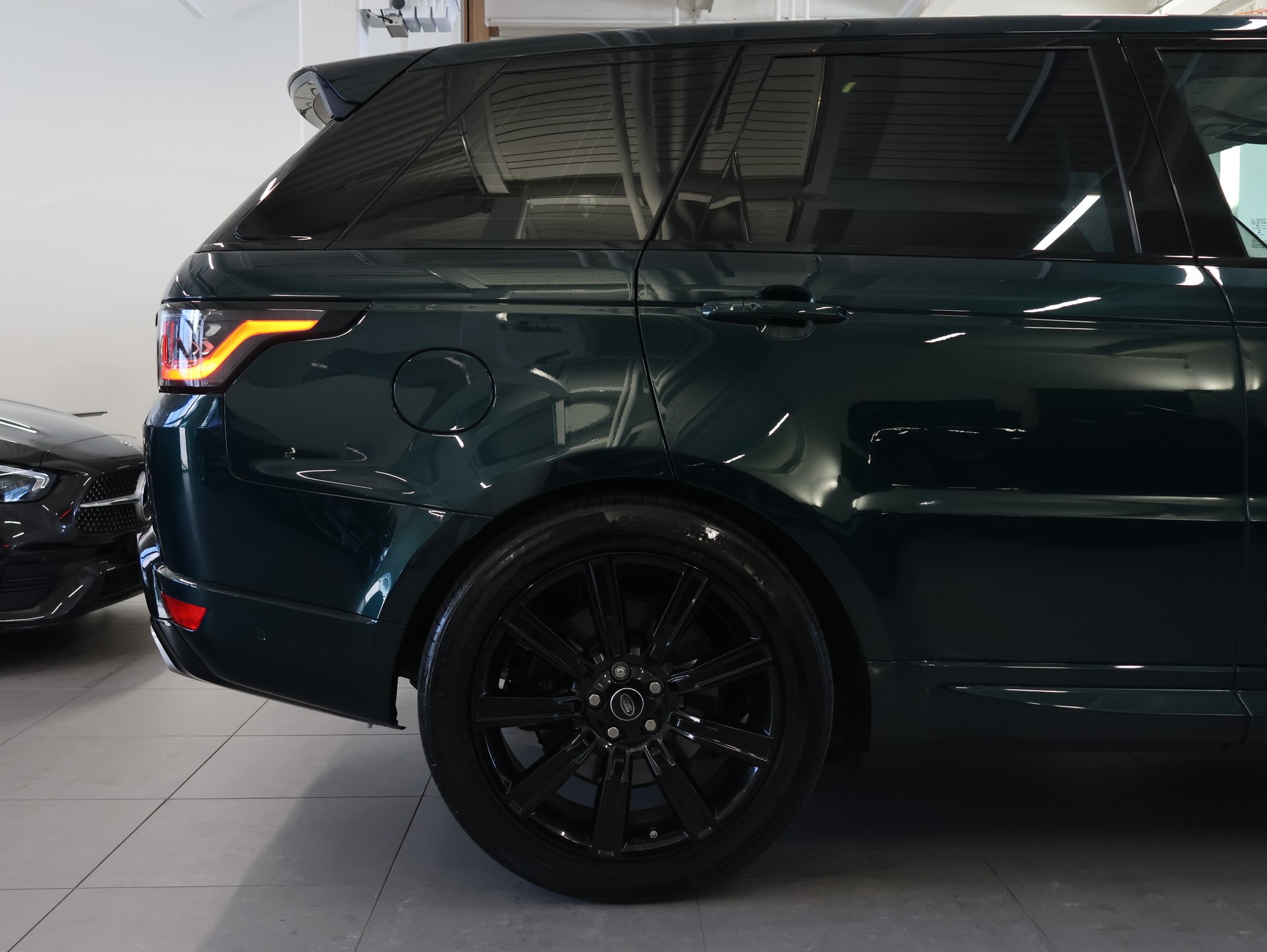 LAND ROVER LAND ROVER Range Rover Sport *Sitzheizung* *Meridian* *Panoramadach*-image-6
