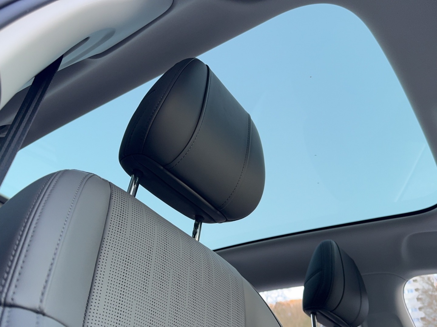 LEAPMOTOR B10 1.5 Hybrid EV-image-11