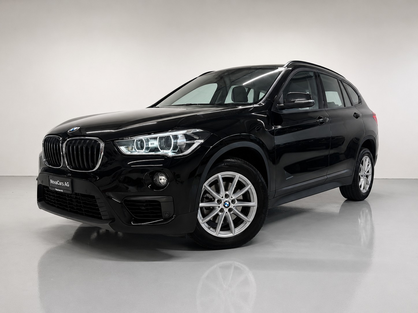 BMW X1 sDrive 18i (CH)