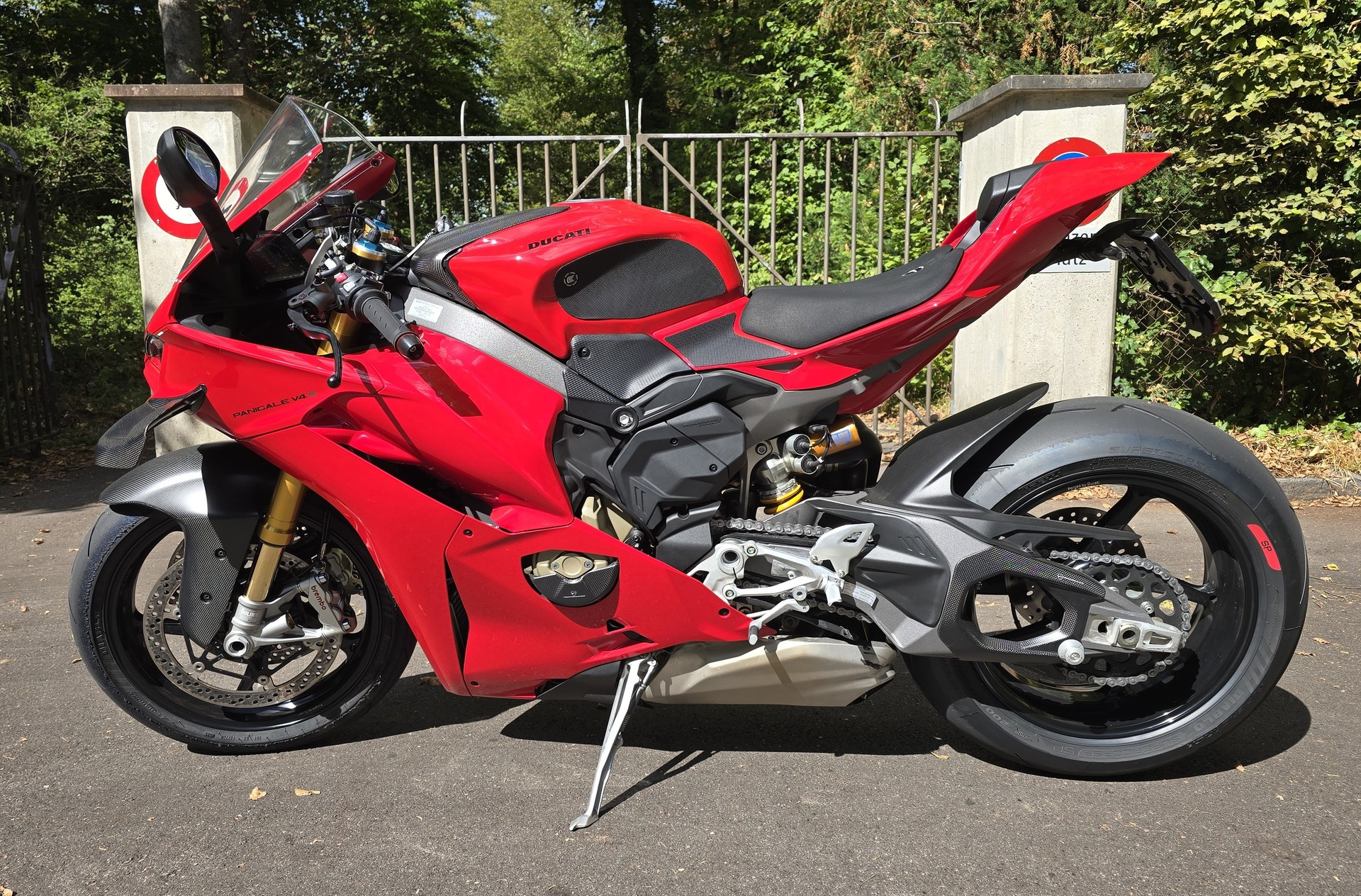 DUCATI PANIGALE V4 S-image-2