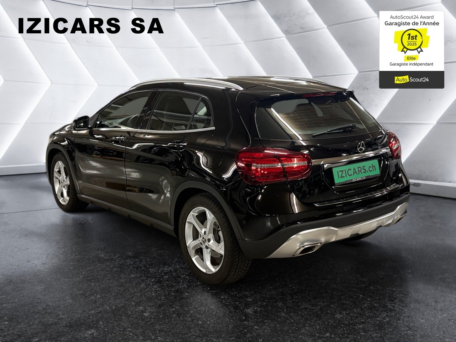 MERCEDES-BENZ GLA 200 d Urban 7G-DCT-image-5