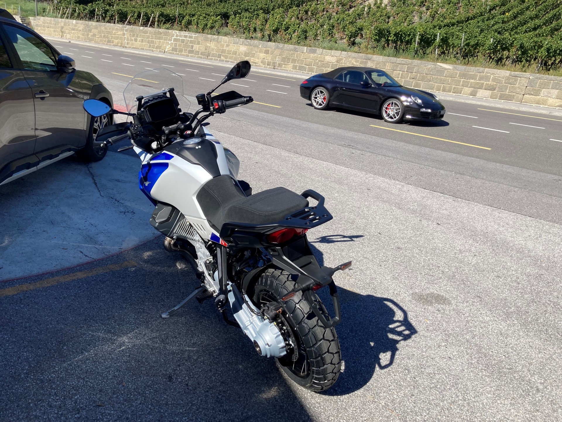 MOTO GUZZI Stelvio 1000 Ducento Tribuo E5+-showroom-element-3