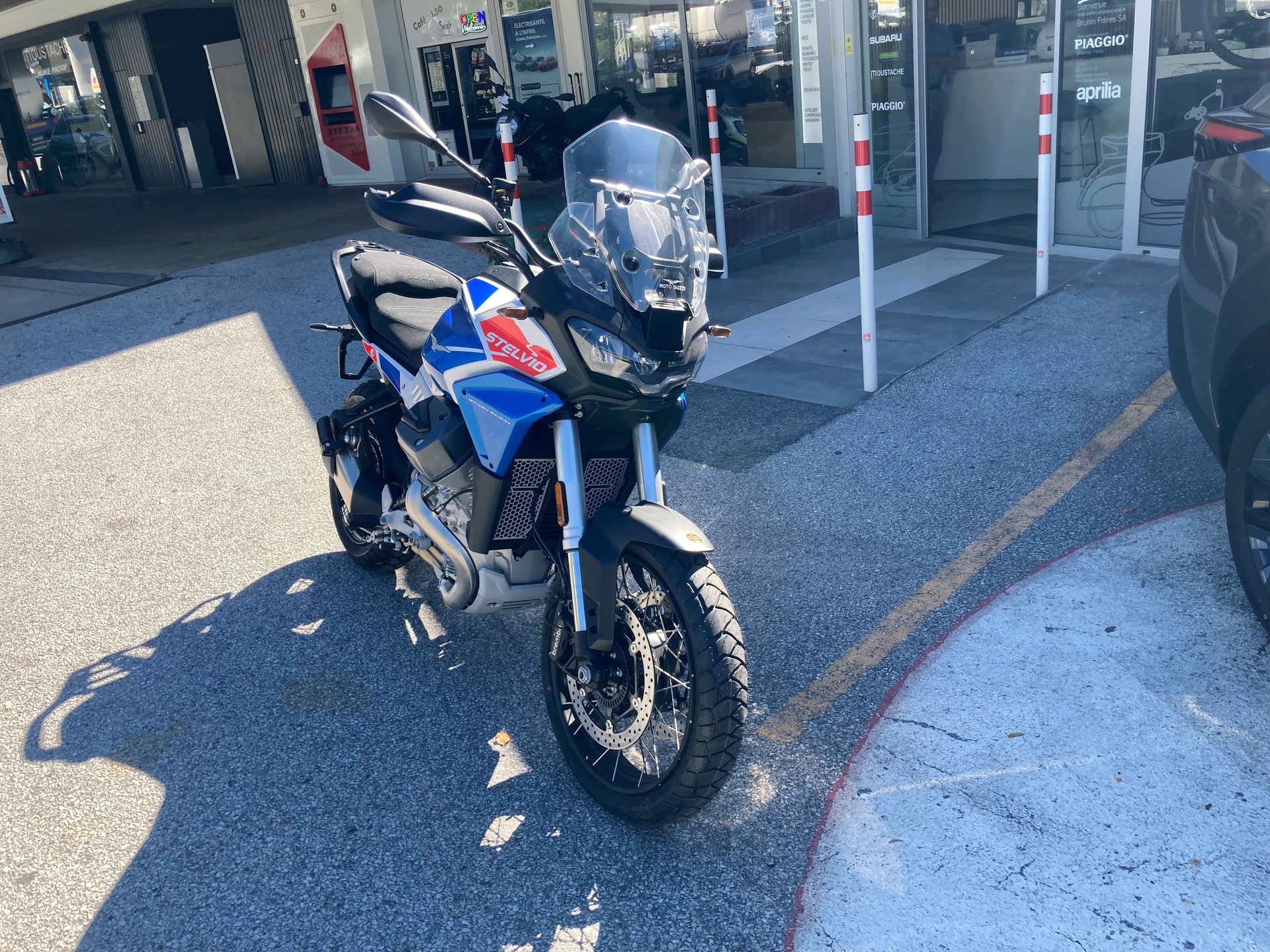 MOTO GUZZI Stelvio 1000 Ducento Tribuo E5+