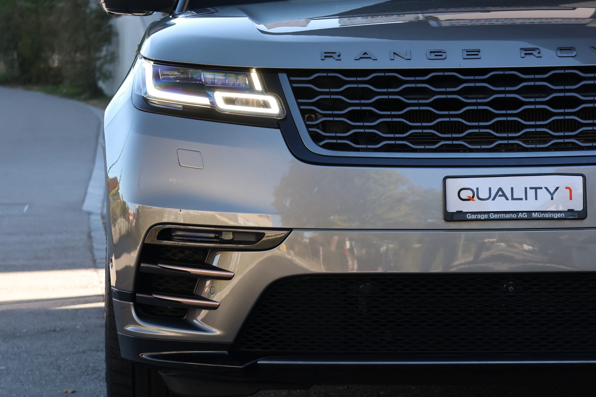 LAND ROVER Range Rover Velar D 300 First Edition Automatic-showroom-element-2