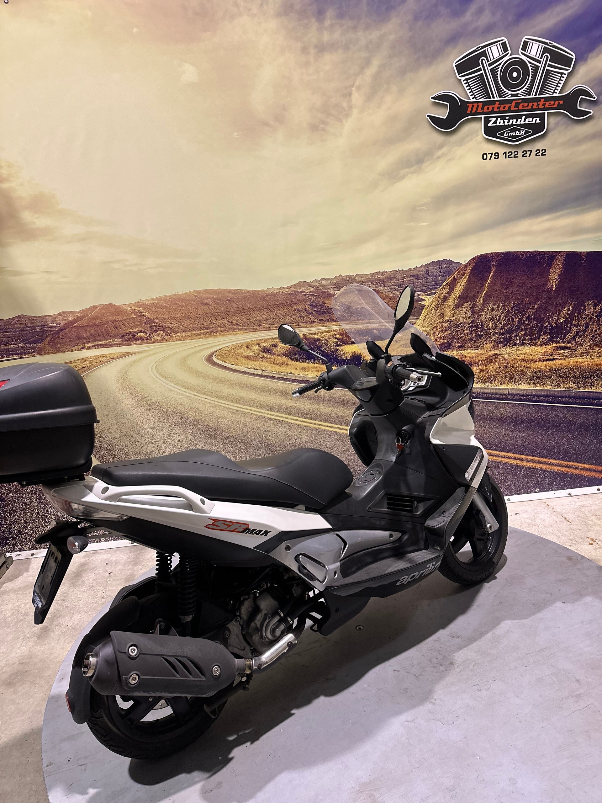 APRILIA SR Max 300 i.e-image-5