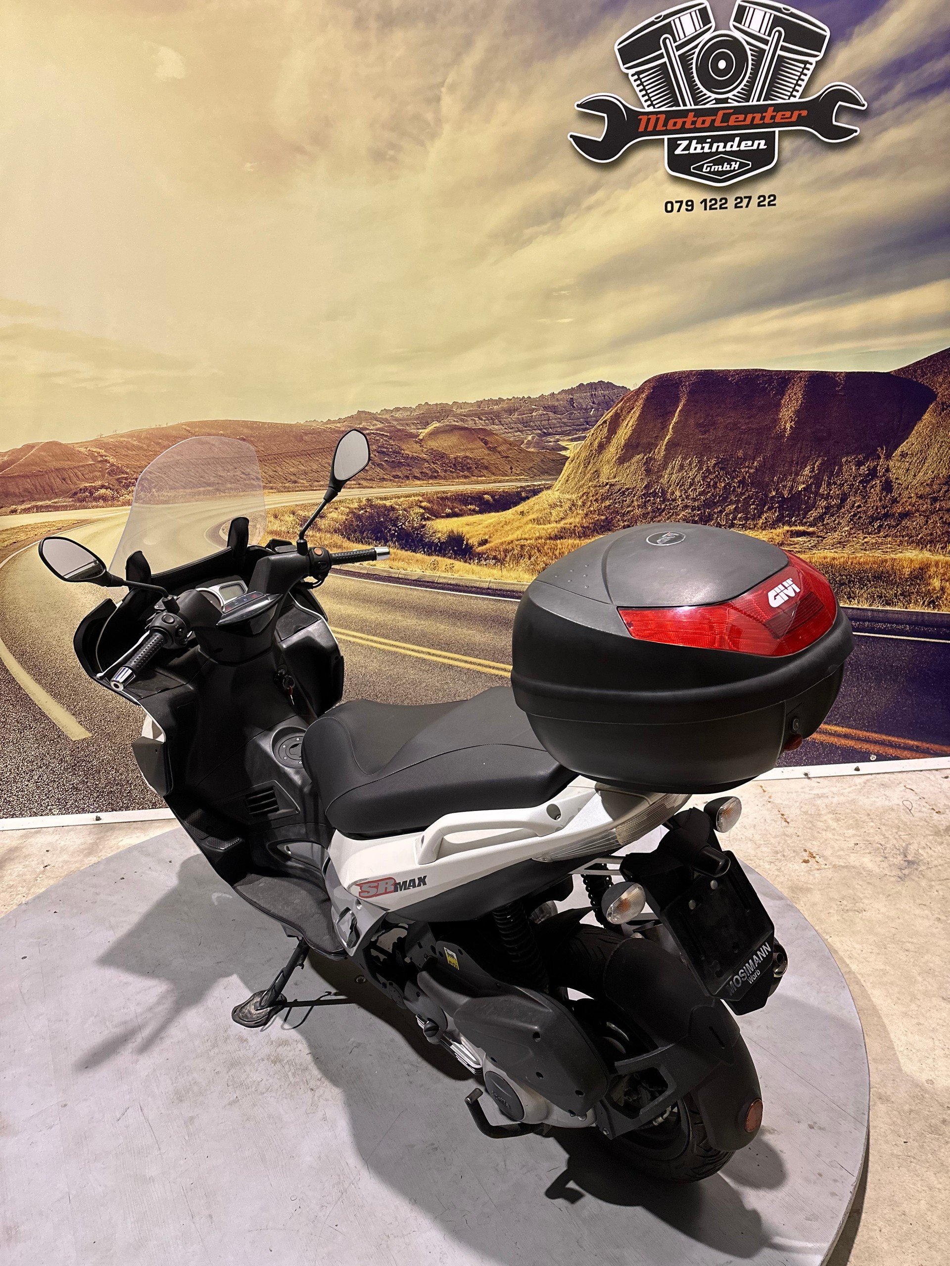 APRILIA SR Max 300 i.e-image-6